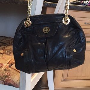 Black purse